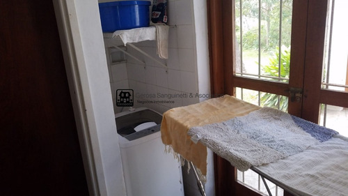 Casa Con Buenas Comodidades En Mansa A 2 Cuadras De La Playa- Ref: 1707