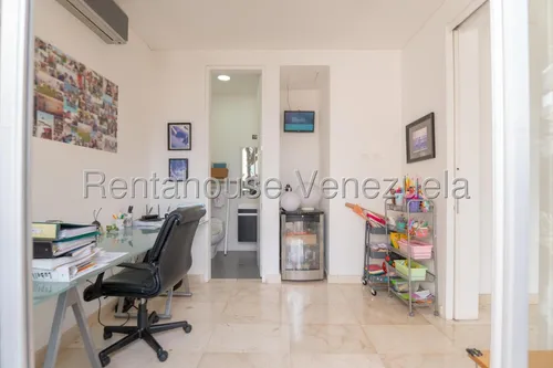 Ph En Venta En Las Mercedes