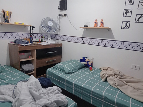 Casa1 São 4 Cômodos Casa2 São Dois Cômodos E 1 Banheiro