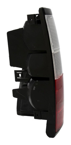 Imagen 3 de 5 de Faro Trasero Blanco Rojo Derecho Chevrolet Luv 97/01