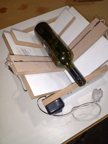 Imagen 4 de 4 de Máquina Para Cortar Botellas