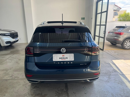 Volkswagen T-Cross 1.4 250 TSI TOTAL FLEX HIGHLINE AUTOMÁTICO
