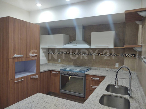 Venta De Departamento En Lomas De Chapultepec