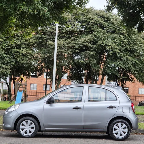 Nissan March 1.6 Active Con Aire Hermoso Oportunidad