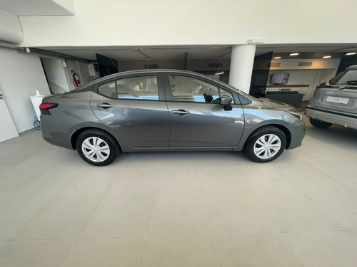 Imagen 19 de 25 de Nissan Versa 2023 1.6 Sense Mt