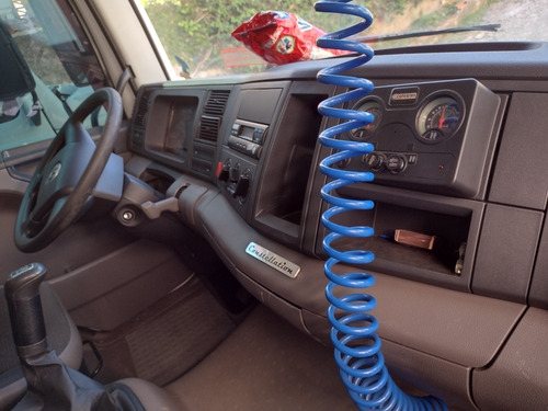 Vw Constellation 13190