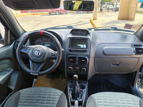 RAM 700 1.6 Club Cab Adventure Mt