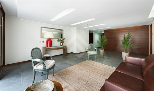 Penthouse Con Terraza, Quincho Y Jacuzzi En La Dehesa