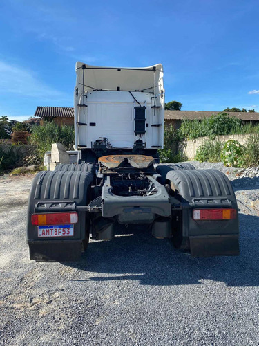 Scania P330. 6 X 2