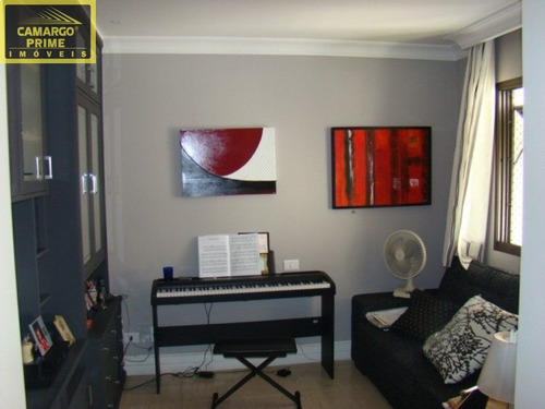 Imagem 4 de 15 de Apartamento Reformado. Grande Oportunidade. - Eb77801