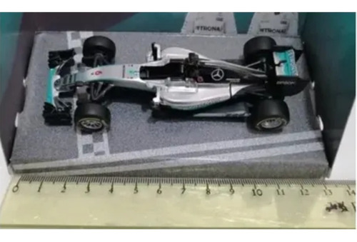 Escala 1/43, Fórmula 1 Mercedes Benz, 11cms Largo, Nicco R