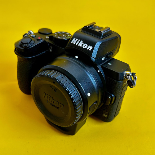 Câmera Nikon Z50 + Anel Ftz - Novíssima Preto (Usado)