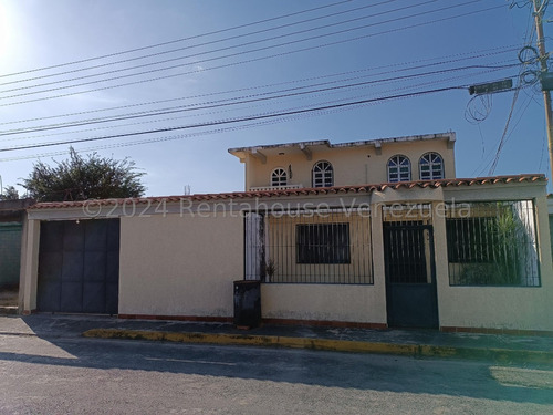 Casa En Venta En Los Overos Turmero Aragua 24-21196 Irrr