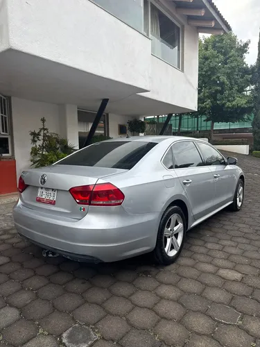 Volkswagen Passat 2.5 Highline At