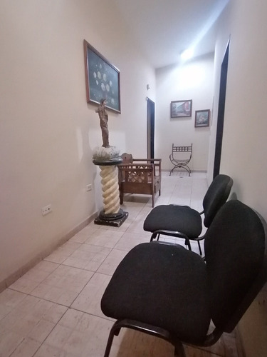 Imagen 3 de 16 de Alquiler De Oficinas En Av. 190 Foof-096 Gg