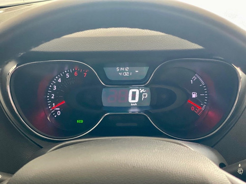 Imagem 11 de 14 de Renault Captur 1.6 16v Sce Life Automático 2019