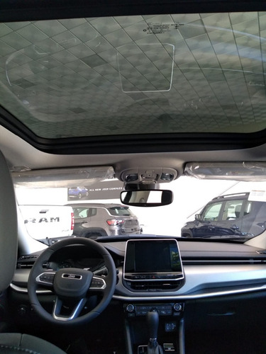 Imagen 11 de 15 de Jeep Compass 1.3 T270 Longitude