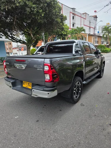 Toyota Hilux 2.8