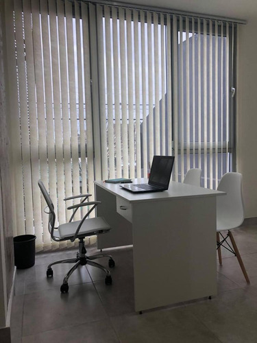 Oficinas En Venta Banfield Centro Impecable! Oportunidad