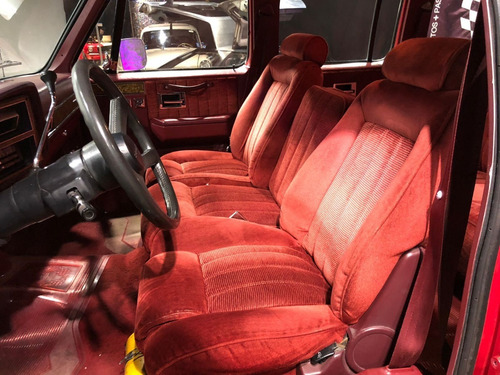 Imagen 9 de 15 de Chevrolet Suburban 1990