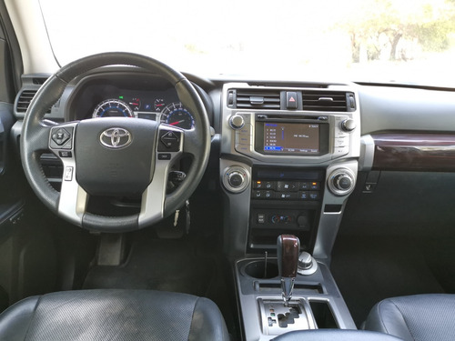 Toyota 4 Runner Limited 2019