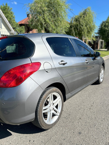 Peugeot 308 2.0 Feline 143cv