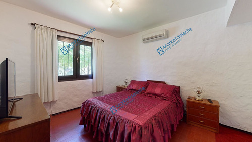 Barrio Cantegril -