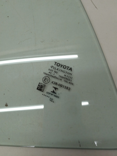 Vidrio Puerta Trasera Izquierda Toyota Sw4 16/20 Original