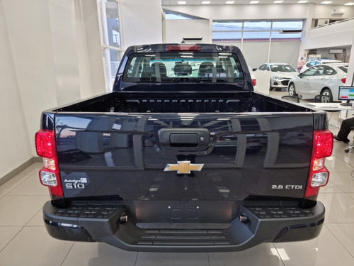 Imagen 5 de 12 de Chevrolet S10 2.8 Ls Cd Tdci 200cv 4x2