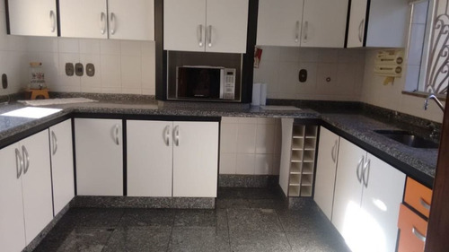 Imagem 9 de 11 de Sobrado Com 4 Dormitórios, 407 M² - Venda Por R$ 1.320.000 Ou Aluguel Por R$ 4.500/mês - Vila Marina - Santo André/sp - So1578