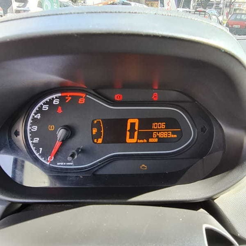 Imagem 7 de 11 de Chevrolet Onix 1.0 Joy 8v Flex 4p Manual