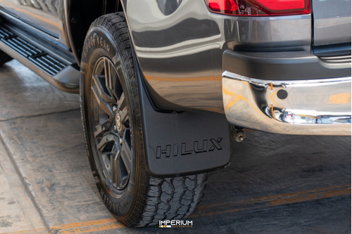 Toyota Hilux 2.8 Tdi Cabina Doble At