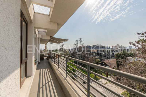 Espectacular Departamento Con Azotea 4d/4b.