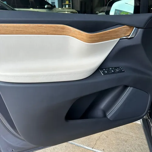 Tesla Model X Long Range Plus