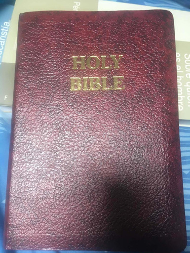 Holy Bible, Firesi Study Edition Catholic, The New American