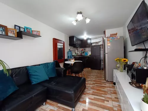 Casa En Venta En Bogotá Álamos. Cod 1087037