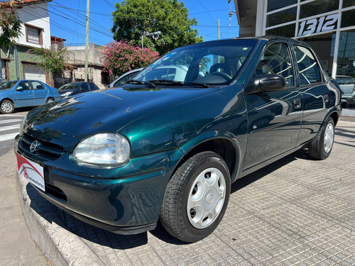 Chevrolet Corsa 1.6 Gl Aa Dh