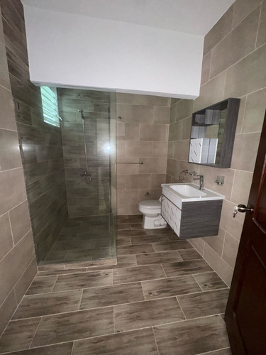 Se Vende Casa Hermosa En Invivienda