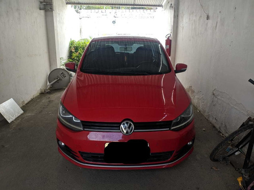 Imagem 1 de 6 de Volkswagen Fox 2015 1.0 8v Comfortline Total Flex 5p