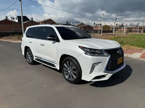 Lexus LX 2 5.7 570