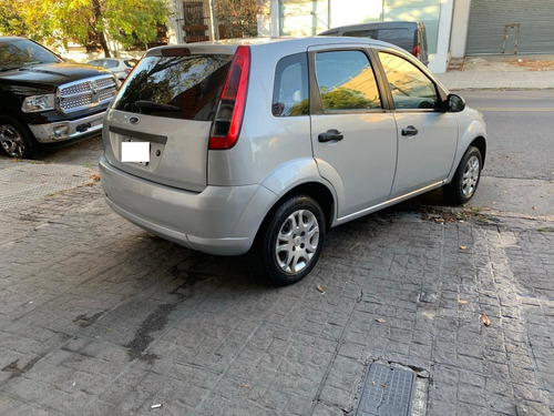 Ford Fiesta 1.6n Ambiente Plus 5 Ptas Plata 2013