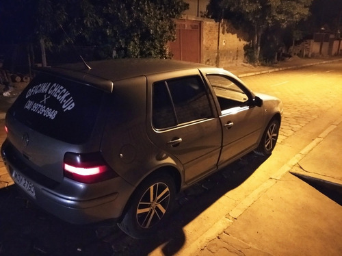 Volkswagen Golf Black Silver