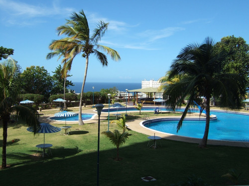 Imagen 13 de 29 de La Guaira Naiguata Alquiler Vacacional Frente Al Club Puerto Azul.