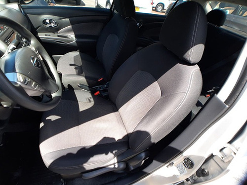 Nissan Versa 2015
