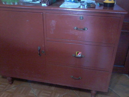Comoda De Cedro. Remato 200