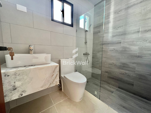 Apartamento Con Ascensor Reparto Imperial