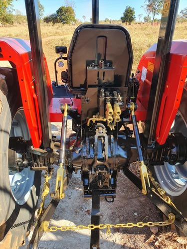 Imagem 9 de 9 de Massey Ferguson