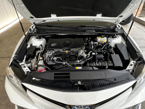 Toyota Camry 2.5 Xle Navegación At