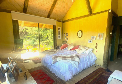 Casa En Venta De 5 Dorm. En Zapallar