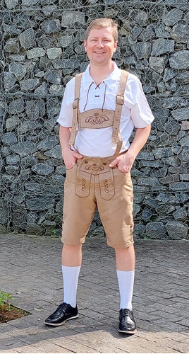 Traje Oktoberfest Masculino Típico Alemão Lederhose Camurça